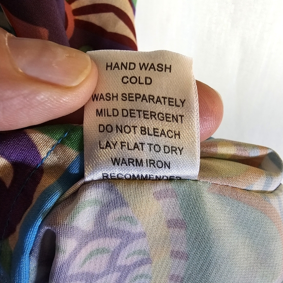 3/$20 Jade Melody Tam M/L Cover Up - Picture 5 of 9